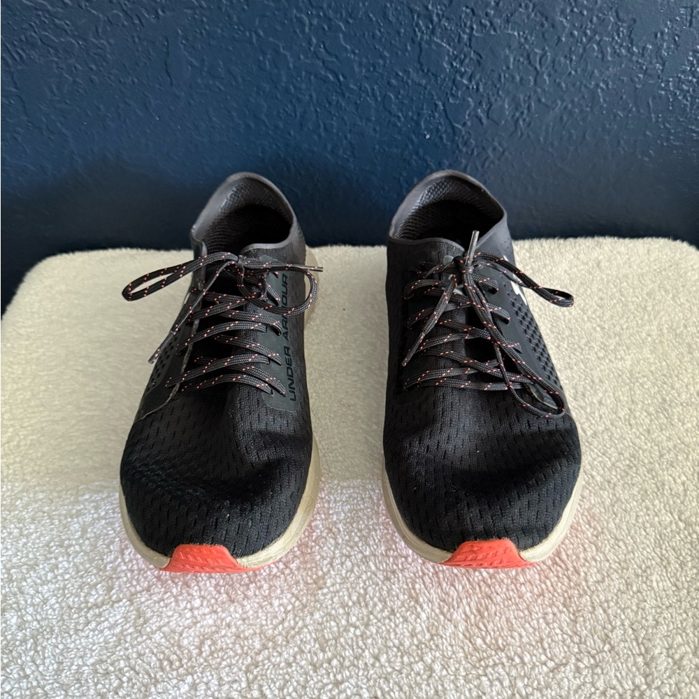 Under Armor Running shoes